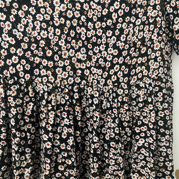 Shein mini dress - Picture 2 of 4